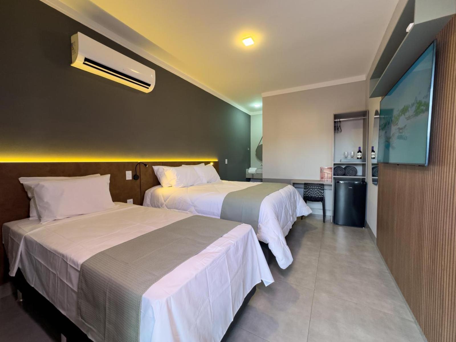 Ondara Flat Hotel Andradina Bagian luar foto